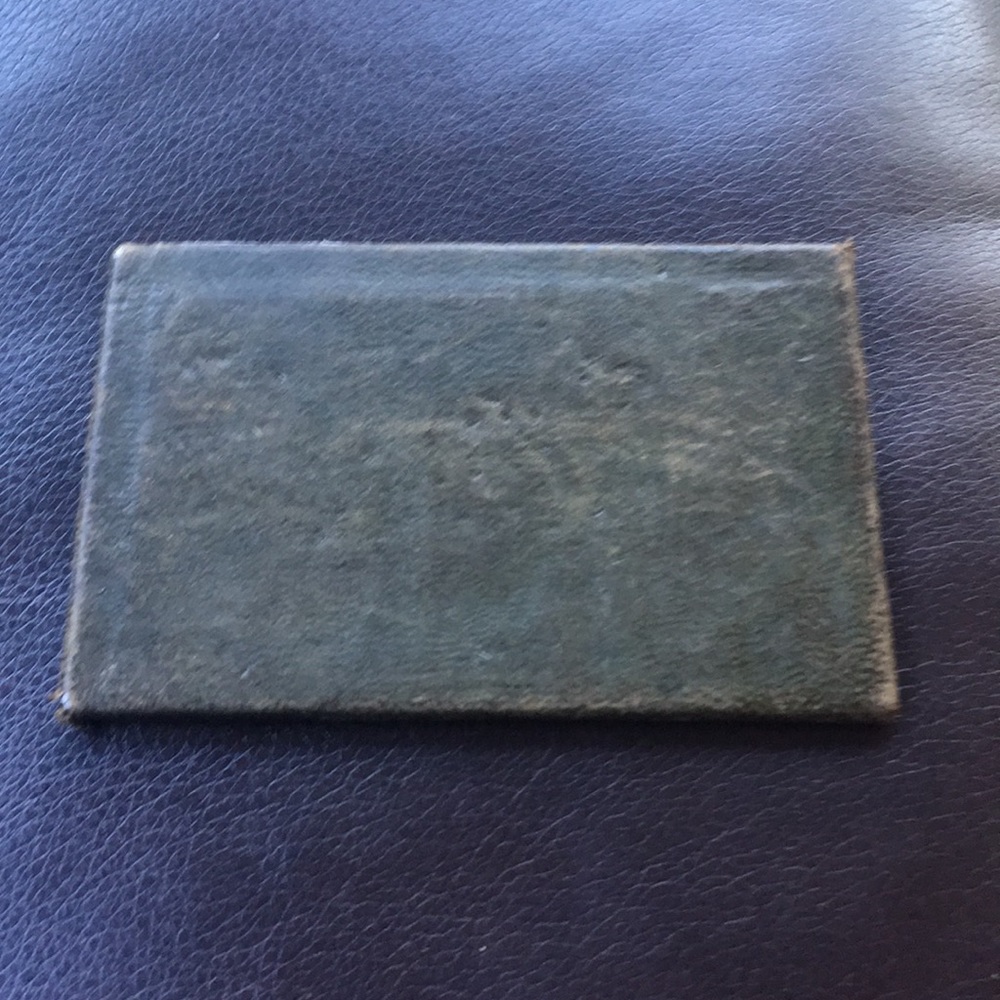 Vintage hand tooled leather purse Cute Mirror Inside - Picture 7 of 8